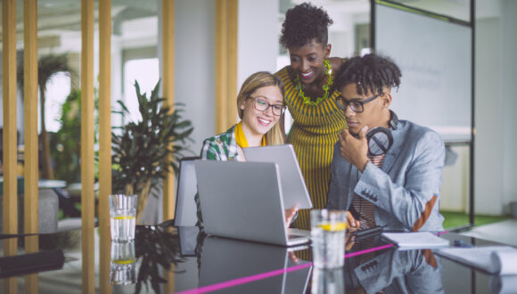 Leitfaden: So werden Ihre Enablement-Strategie und -Team zum vollen Erfolg (EN)